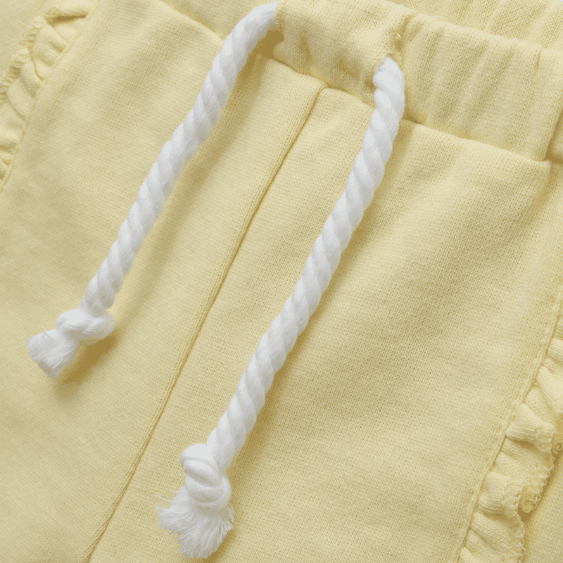 Short de niña color vuelitos amarillo (3 meses a 3 años)