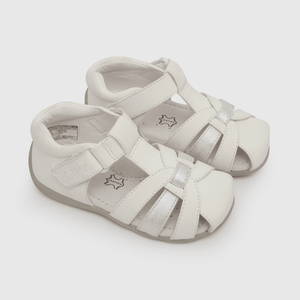 Sandalia de niña cerrada blanco (18 a 21)