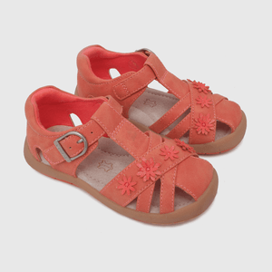 Sandalia de niña cerrada rosado (20 a 27)