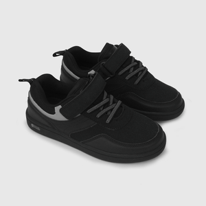 Zapatilla urbana de niño negra (28 a 38)