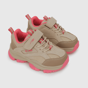 Zapatilla outdoor de niña beige (21 a 27)