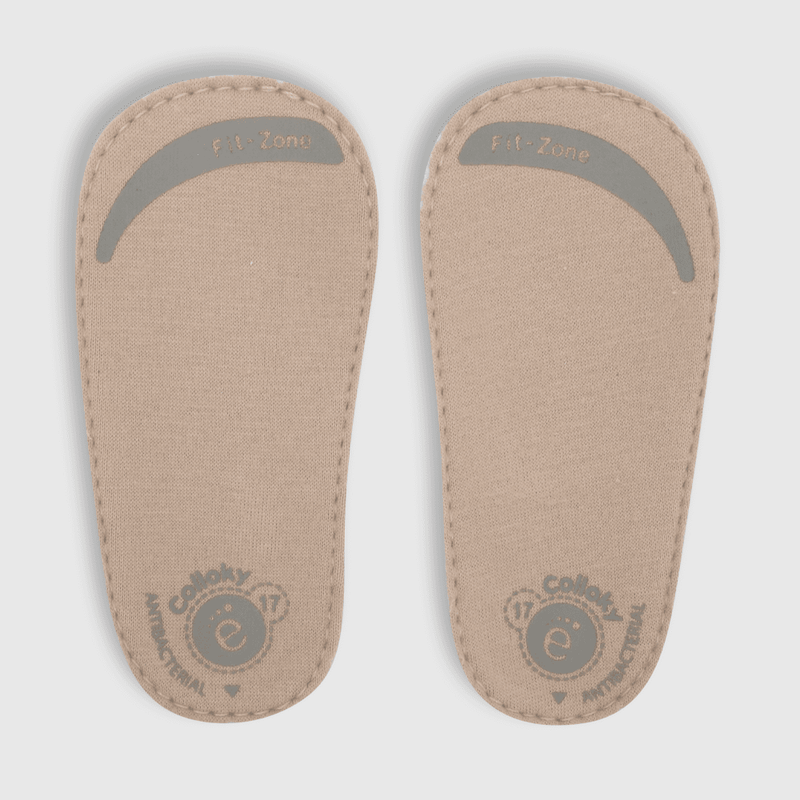 Zapato de niño dos velcros beige (14 a 18)