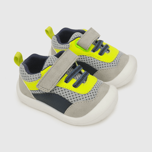 Zapatilla de niño Velcro elástico gris (17 a 20)