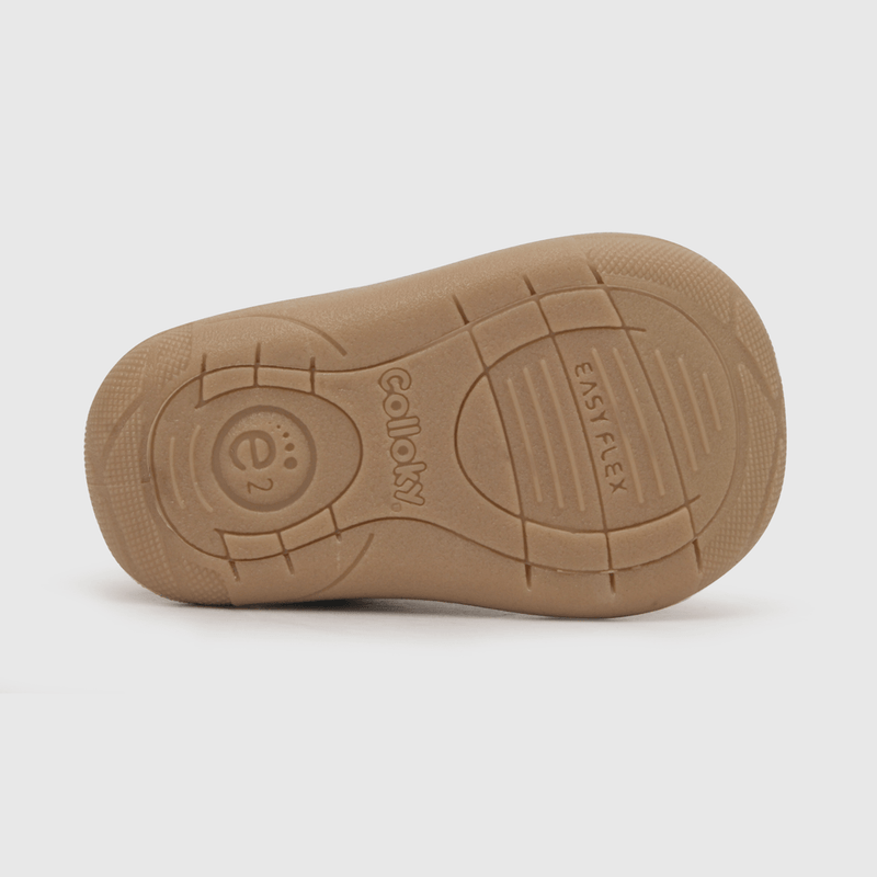 Zapato de niño velcros café (17 a 20)