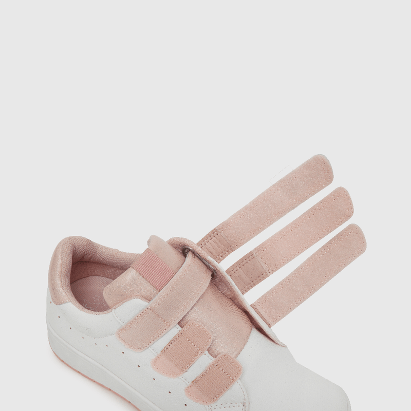 Zapatilla urbana de niña dos velcros blanco (28 a 33)