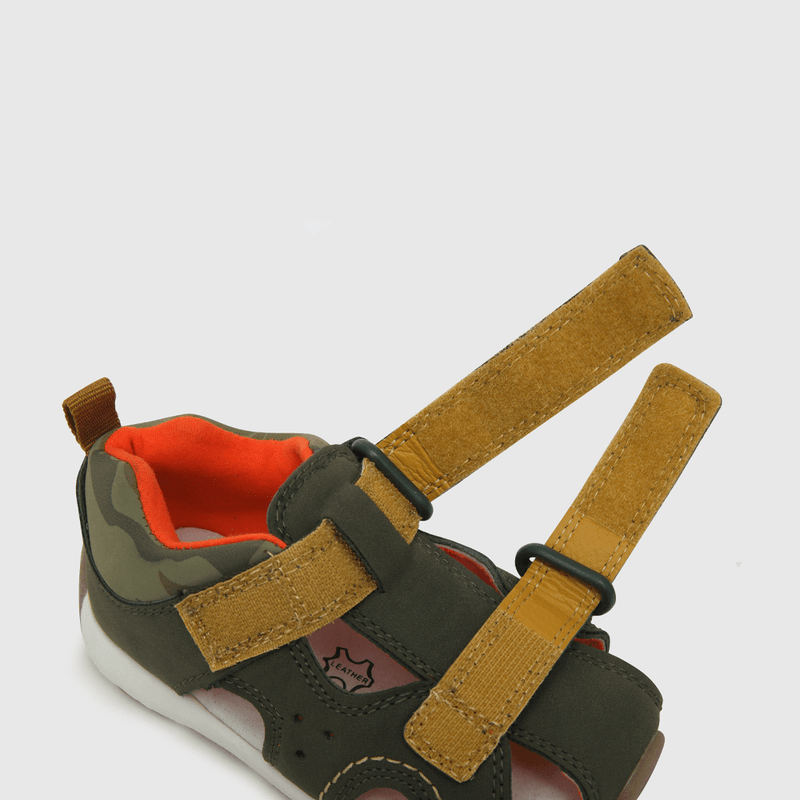Sandalia de niño 2 velcros verde (18 a 21)