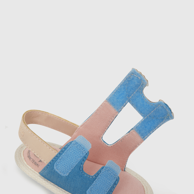 Sandalia de niña con velcro arcoiris azul (14 a 18)