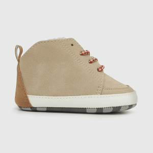 Botin para niño clásico cordones beige (14 a 18)
