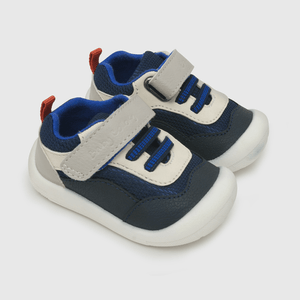 Zapatilla para niño multicolor velcro elastico azul (17 a 20)