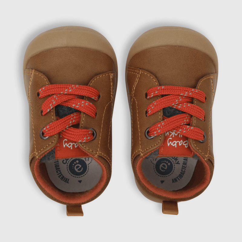 Zapato para niño clasico cordon cafe (17 a 20)