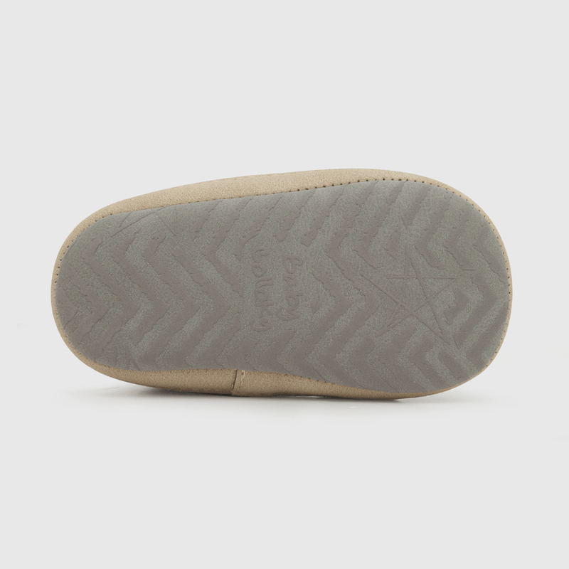 Zapato para niño clasico cordones beige (14 a 18)