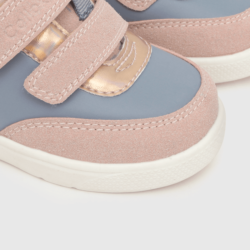 Zapatilla para niña multicolor niña aplicación estrella , dos velcros y caña baja rosada (18 a 21)