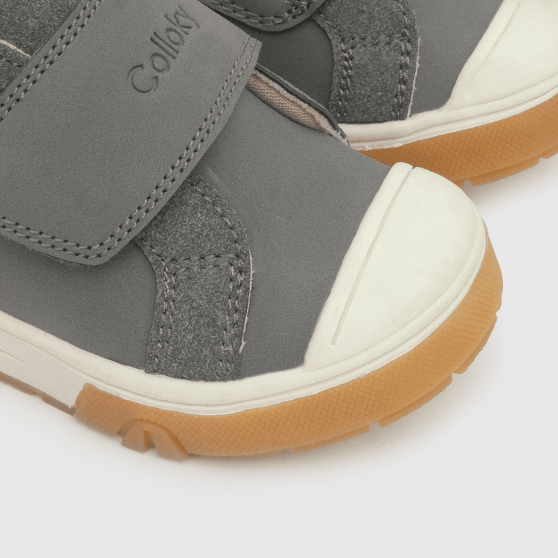 Zapato para niño velcro punta cubierta gris (21 a 27)