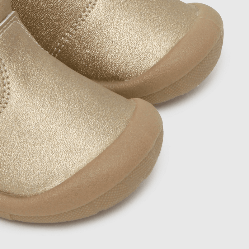 Bota para niña dorada niña con aplicación de estrella y cierre de caña media amarilla (17 a 20)