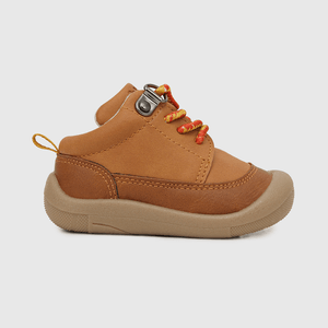 Botin para niño clasico cordon cafe (17 a 20)