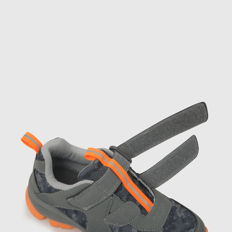 Zapatilla de niño outdoor estampada gray / gris (28 a 38)