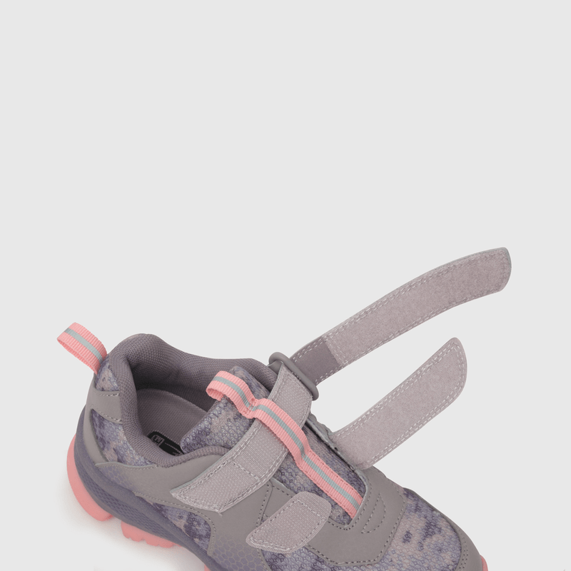 Zapatilla de niña outdoor estampada mora / purple (28 a 38)