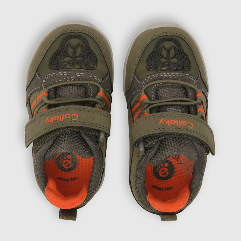 Zapatilla de niño luces serpiente verde musgo (21 a 27)