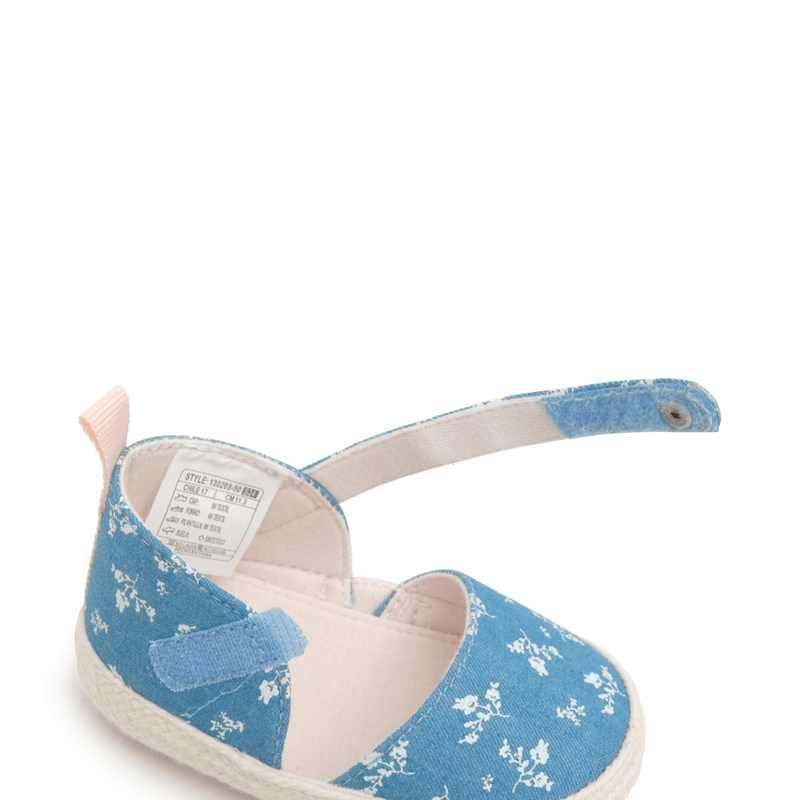 Alpargata de bebé niña estampada flores denim (14 a 18)