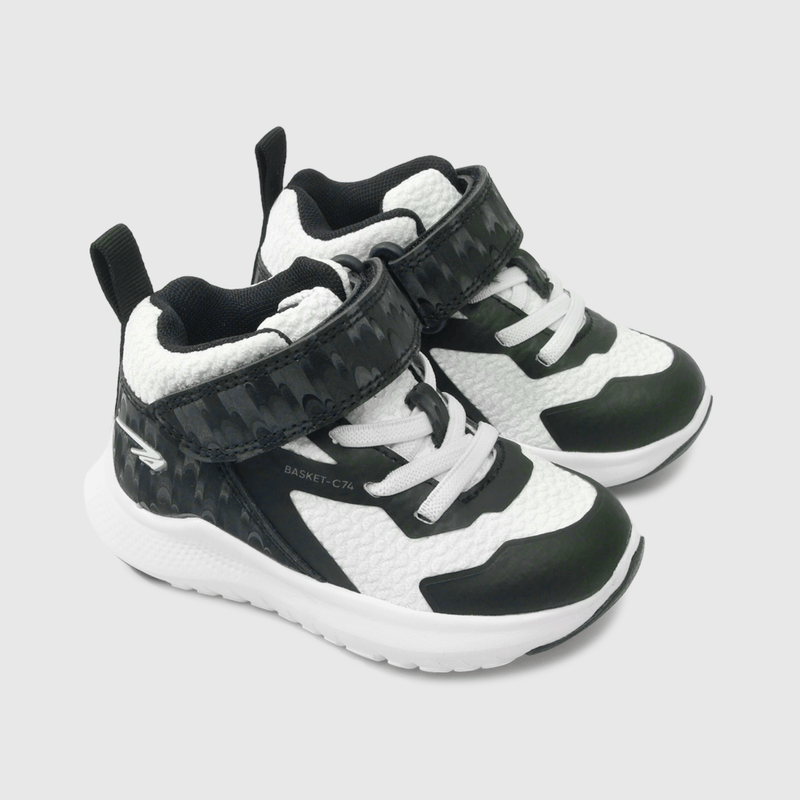 Zapatilla deportiva Blanca de Niño (21 a 27)