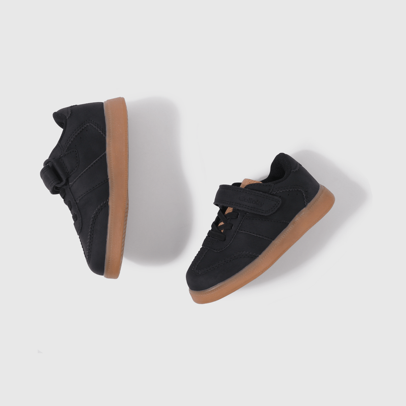 Zapatilla Urbana Negra