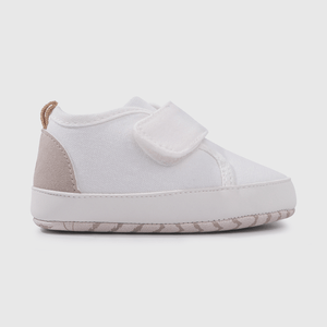 Zapatilla Urbana Blanca de Bebé