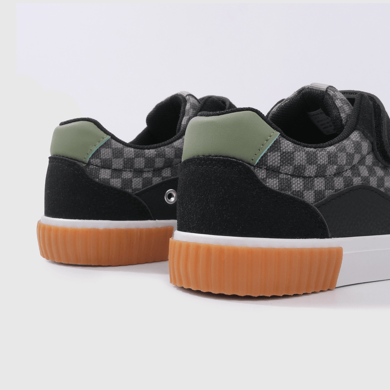 Zapatilla Urbana Negra