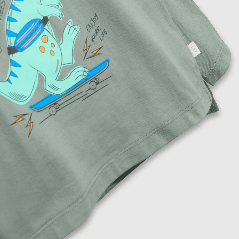 Polera Verde Dinosaurio