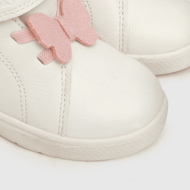 Zapatilla Blanca de Niña