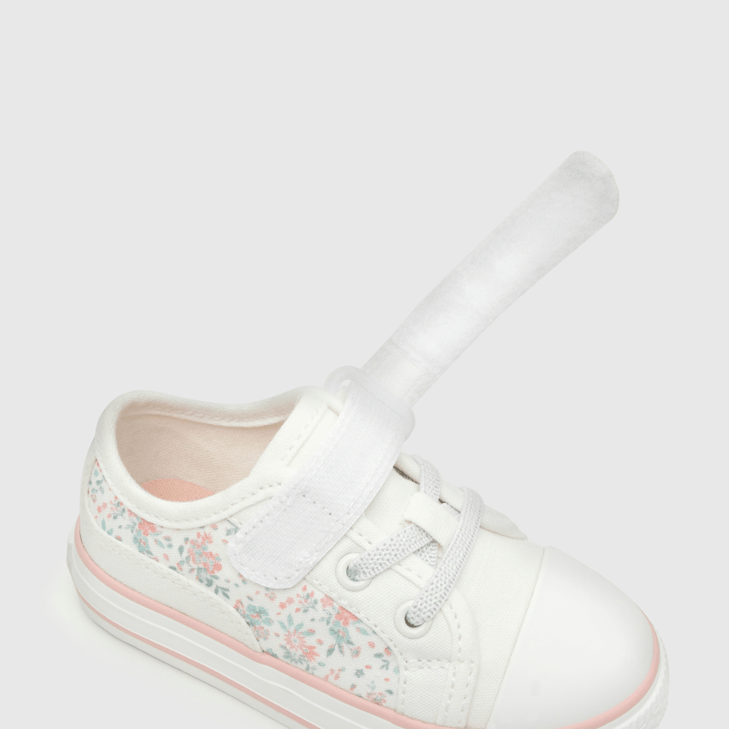 Zapatilla Blanca de Niña