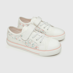 Zapatilla Blanca de Niña