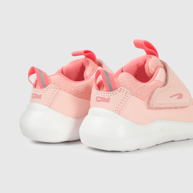 Zapatilla Rosada de Niña