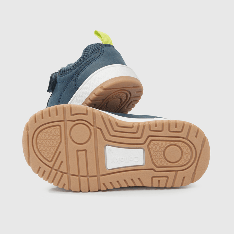 Zapatilla Azul de Niño