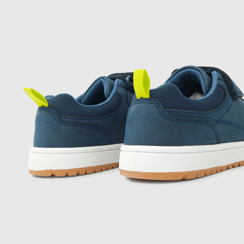 Zapatilla Azul de Niño