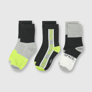 Pack de Tres Calcetines Gris de Niño