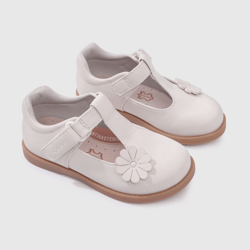 Reina Beige de Niña