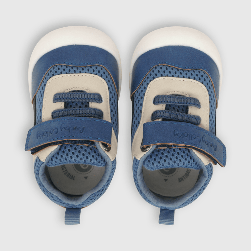 Zapatilla Azul de Niño