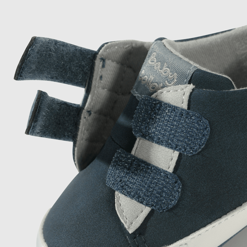 Zapatilla Azul de Niño