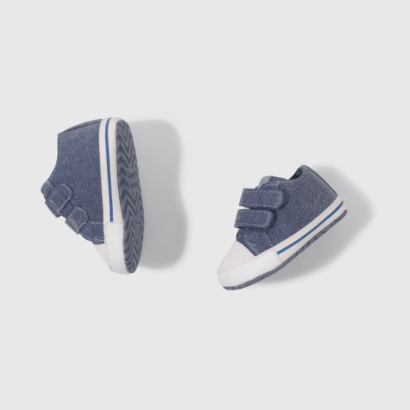 Zapatilla Azul de Niño