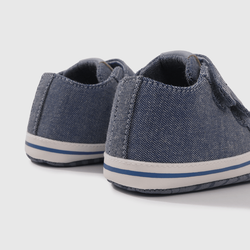 Zapatilla Azul de Niño