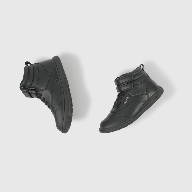 Zapatilla Escolar Negra Caña Alta con Velcro Niña