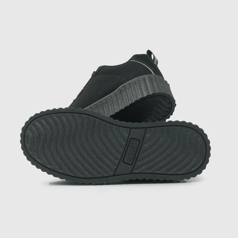 Zapatilla Escolar Negra con Plataforma y cordón Niña