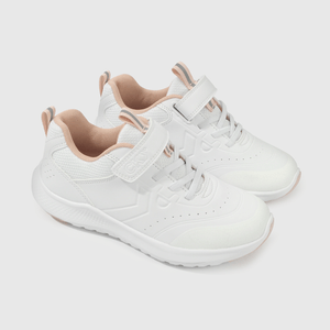 Zapatilla Escolar Blanca con Velcro y Detalles Rosados Niña