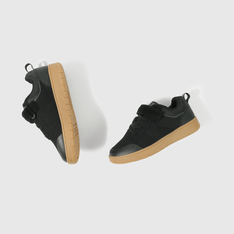 Zapatilla Escolar Negra Niño