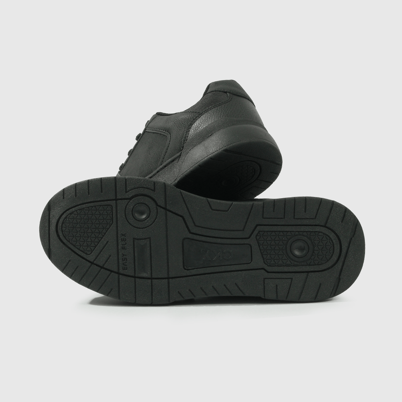 Zapatilla Escolar Negra con Cordón Niño