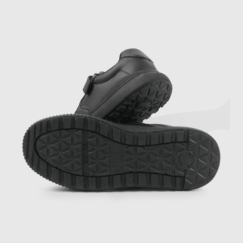 Zapatilla Escolar Negra con Velcro