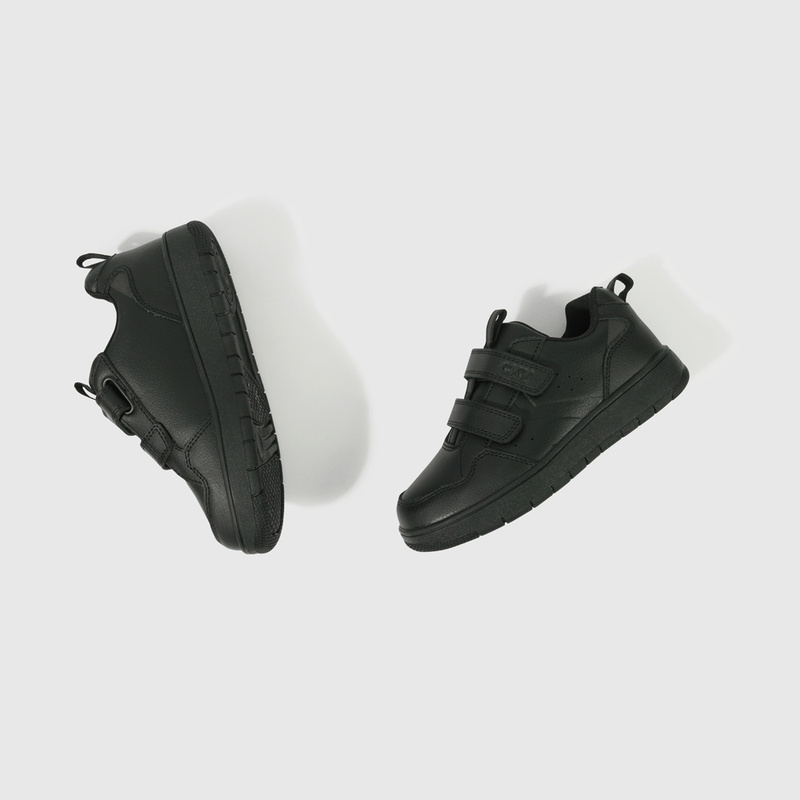 Zapatilla Escolar Negra con Velcro