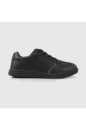 Zapatilla Escolar Negra con Cordón