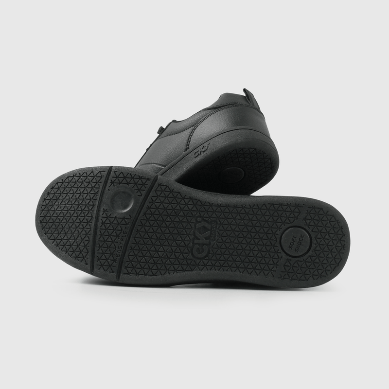 Zapatilla Escolar Negra con Cordón Unisex