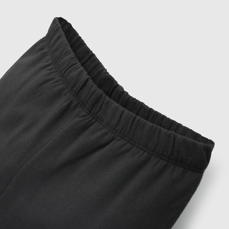 Pata Ajustada de Puño con Cintura Elasticada Negra para Niña